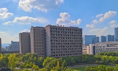 两者都保留在站内即可形成完整阅读路径